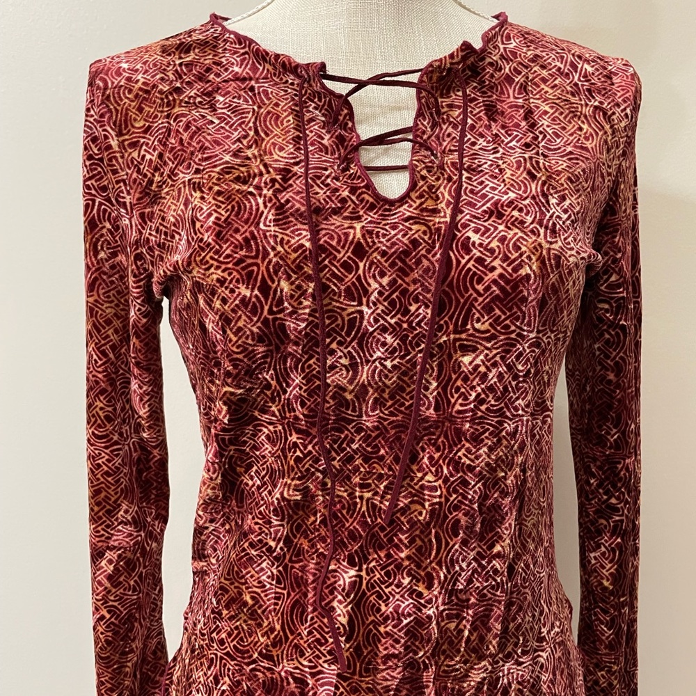 Wine vintage top